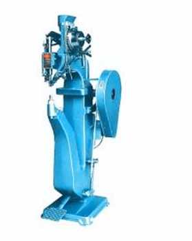 如何判斷所采購的氣壓鉚接機是否性價比高？