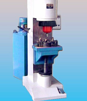 國內哪個廠家生產的鉚接機質量好？