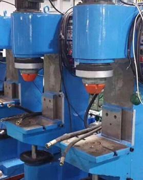 如何預防鉚接機出現故障？