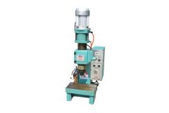 江蘇經(jīng)濟型氣動鉚接機